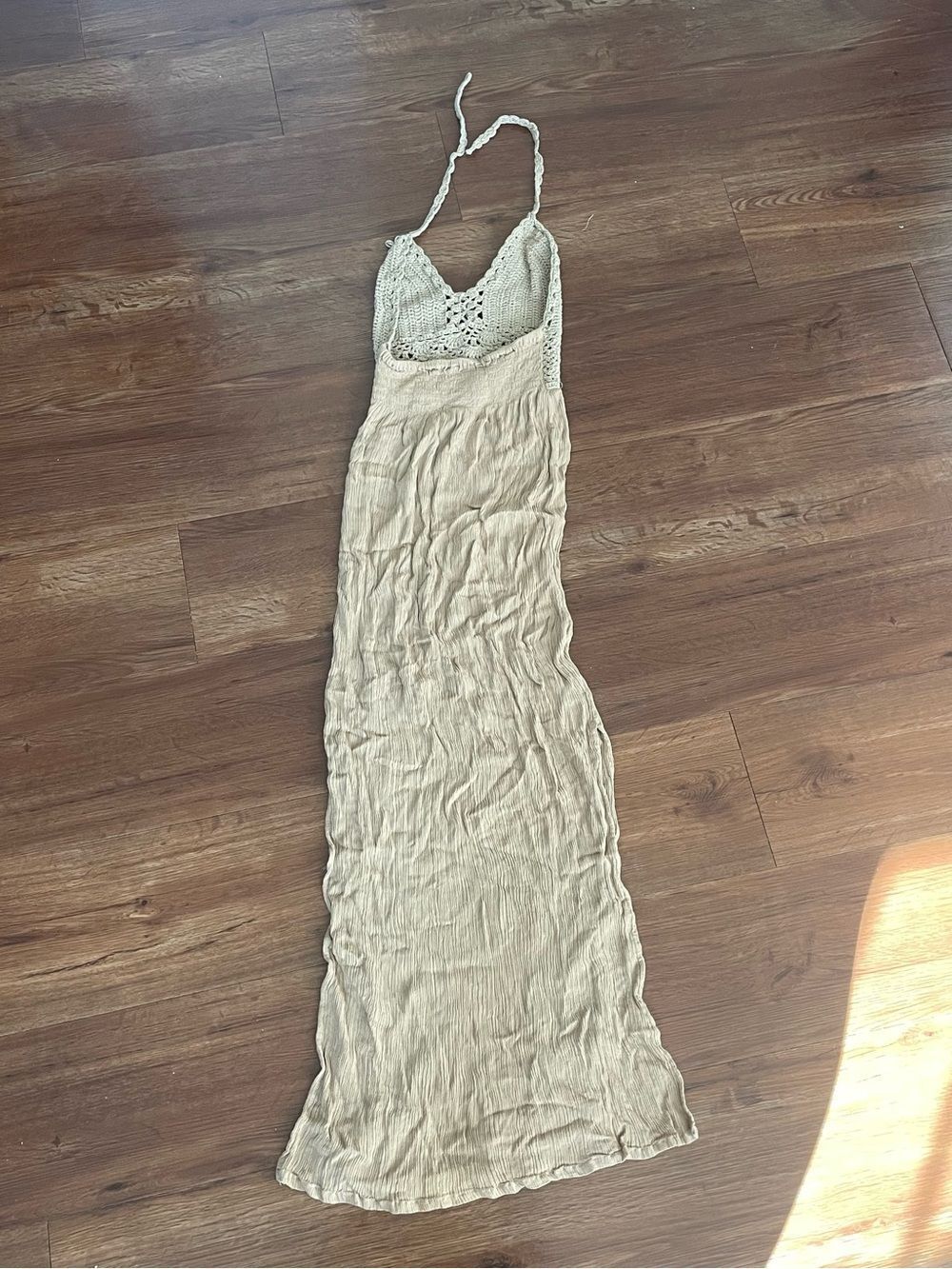 Sand Halter Shell Dress - Picture 6 of 8